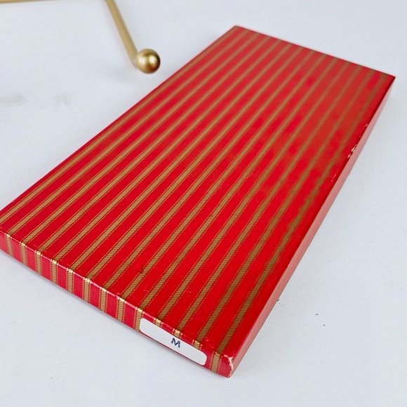 Men's Handkerchiefs Permanent Press, Monogram "M", Set of 3 - Picture 6 of 6